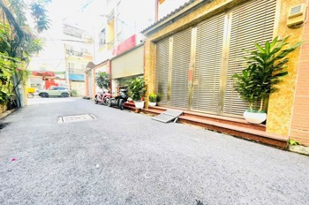 Nhà 3 Tầng, Hẻm Xe Hơi, Tân Bình - 4.2x16m, Giá 13.x Tỷ