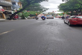 Bán nhà mặt phố Cửa Nam - Hoàn Kiếm - 66 tỷ - Kinh doanh đỉnh