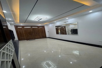 Nhà đẹp Tây Hồ, 3 bước ra Chợ Hoa Quảng Bá - Hiếm có, full nội thất