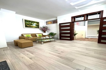Bán nhà đẹp 5 tầng, lô góc thoáng, ngõ thông Hoàng Mai - 5 tỷ