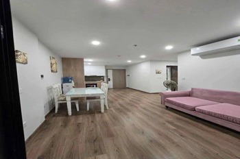Bán Căn Hộ View Hồ Vinhomes Smart City - 2PN, 54m², Giá 4X Tỷ