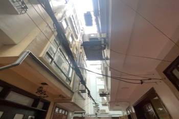 Bán Nhà Nguyễn Khánh Toàn, 38m2, 4 Tầng, 7.5 Tỷ - Vị Trí Đẹp, Pháp Lý Sổ Đỏ