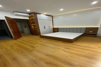 Bán Nhà Cầu Diễn - Hồ Tùng Mậu: 6 Tầng, Thang Máy, Full Nội Thất, 7.4 Tỷ