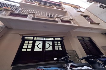 Dịch Vụ Cho Thuê/Mua Bán Nhà Quận Cầu Giấy - 46m2, 4 Tầng, Mặt Tiền Rộng