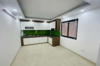 Bán nhà Tứ Hiệp, 42m2, 5 tầng, mặt tiền 4.2m - Giá 5.4 tỷ