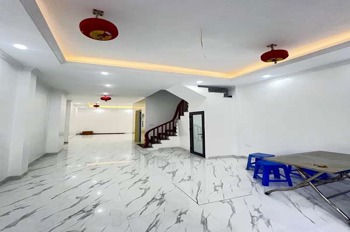 Bán nhà Vân Trì, Bắc Từ Liêm: 50m2, 6 tầng, thang máy, chỉ 11 tỷ+