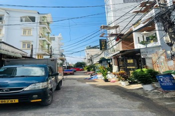 Nhà 1 Trệt 2 Lầu Full Nội Thất Cao Cấp Nguyễn Ảnh Thủ - Vị Trí Đắc Địa