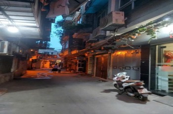 Bán nhà phố Huế - Vị trí Trung tâm, 5 phút Phố Cổ, Giá Tốt