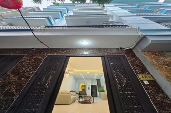 Bán nhà mới Phú Đô 6 tầng thang máy, full nội thất, ô tô đỗ cửa