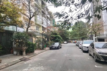 Bán Đất Tặng Nhà Cấp 4 Tứ Hiệp Thanh Trì - DT 120m² - Mặt Tiền 9m - Giá 26 Tỷ