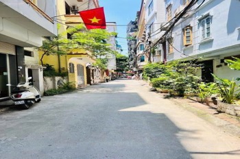 Bán Nhà Phân Lô Hà Đông 70m2 Lô Góc, Ô Tô Đỗ Cửa, Giá 6 Tỷ