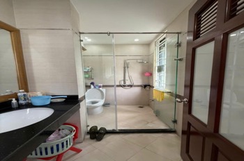 Bán Nhà Chùa Láng - Đống Đa: 4 Tầng, Ô Tô Vào Nhà, Giá 15.3 Tỷ