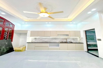 Nhà Tây Mỗ - Nam Từ Liêm - Giá 5.69 Tỷ - Vị Trí Đẹp, Tiện Ích Vượt Trội