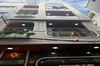 Q3 - HXH - Nhà 5m, Nhỉnh 8 Tỷ - Full Nội Thất