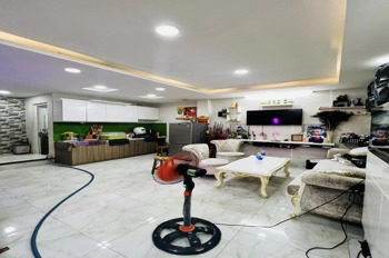 Nhà phố 3 tầng Quận 3: 33m2, 5.2 tỷ - Vị trí đẹp, dân trí cao