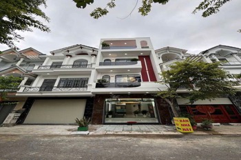Sở Hữu Nhà Phố 4 Tầng, 5 Phòng Ngủ Tại Bình Chánh - Giá Chỉ 1.2 Tỷ