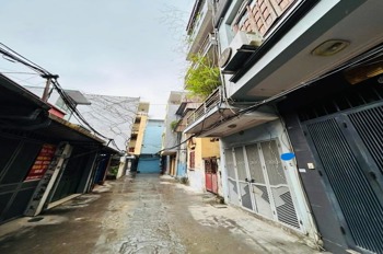 Tân Xuân 28m² 4 Tầng, Ngõ Ô Tô, Giá 4.86 Tỷ - Vị Trí Đẹp