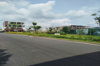 Nhà phố Soluna Giá Rẻ: Đầu Tư Sinh Lời, An Cư Q1, Pháp Lý Rõ Ràng