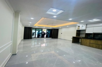 Phân Lô Vỉa Hè Oto Ba Đình: Vị trí Đắc Địa, Thiết Kế Đẳng Cấp