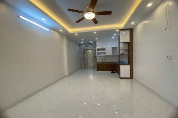 Nhà đẹp Xuân La - Tây Hồ: 40m2, 6 tầng, thang máy, giá gần 10 tỷ