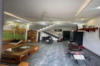 Bán nhà đẹp 5 tầng, xe hơi, Lệ Văn Sỹ, Quận 3 - 8.1 tỷ