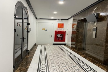 Bán Tòa Nhà Dịch Vọng Hậu - Lô Góc 3 Mặt Tiền - Kinh Doanh Đỉnh Cao