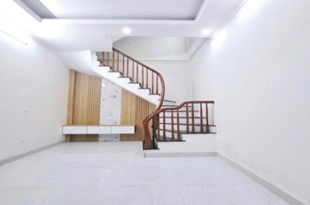 Nhà Phố Vọng - Hai Bà Trưng - 28m² - Vị Trí Đẹp - Gần Đại Học