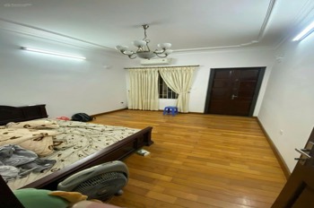 Cho Thuê Nhà Phố Hồng Hà, Hoàn Kiếm - 4 Tầng, Giá 17 Triệu/Tháng