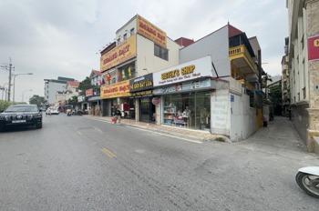 Bán nhà Ngọc Thuỵ, Long Biên 3 tầng, 83m², MT 5.3m, Giá 11 tỷ +