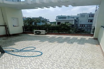 Bán nhà 90m2, 4 tầng, BTCT, hẻm xe hơi, Phạm Văn Đồng - Dòng tiền tốt