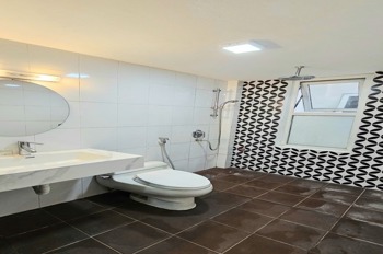 Bán nhà Trương Định 6 tầng, 10m ô tô, kinh doanh đa dạng - Vị trí đẹp, tiềm năng lớn