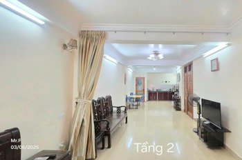 Cho Thuê Căn Hộ Khép Kín, Nội Thất Đầy Đủ - Võ Chí Công, Hà Nội