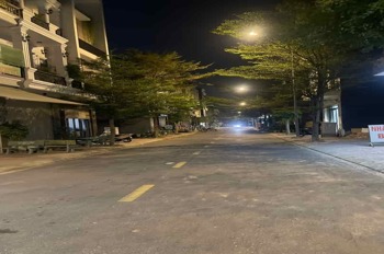 Bán Gấp Nhà 3 Lầu Quận 10 - Vị Trí Đẹp, Giá Tốt - 0762326490