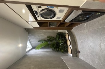 Bán Nhà Cho Thuê 10 Phòng - Dòng Tiền 45 Triệu/Tháng - Long Biên