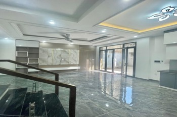 Bán Nhà Tây Mỗ, Nam Từ Liêm - Giá 5.25 Tỷ, 42m², Mặt Tiền Rộng