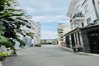 Nhà đẹp 4 tầng, khu đồng bộ, Gò Vấp - 7.2 tỷ