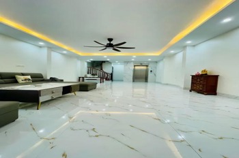 Bán nhà Hồ Tùng Mậu 6 tầng thang máy, ngõ thông, kinh doanh đỉnh cao