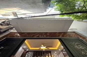 Bán nhà Quận Thanh Xuân - 45m2 x 5 Tầng, 10.8 Tỷ, Ngõ Khương Đình, Gần Mặt Phố