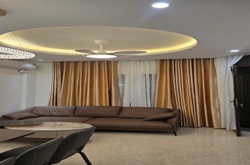 Bán nhà Trần Duy Hưng 5 tầng thang máy - Vị trí VIP, Đầu tư Sinh Lời