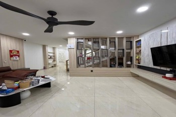 Bán nhà Quận 3, Giá 3.54 tỷ - 55.9m2, 4PN, Cách Mạng Tháng 8