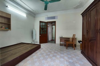Cho Thuê Nhà Nguyên Căn Phố Ngọc Hà, Ba Đình - Sẵn Nội Thất, Giá Tốt