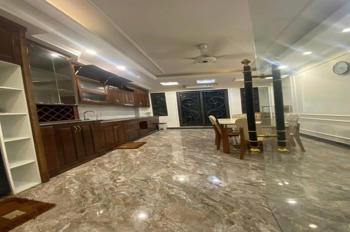 Bán nhà Võ Chí Công, Cầu Giấy: 7 tầng, mặt tiền 4.3m, 35m2 - Giá 10 tỷ