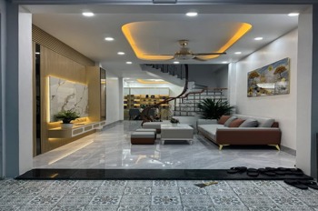 Bán nhà Ngô Quyền, Hà Đông: 30m², 5 tầng, Full Nội Thất, Giá 9.8 tỷ (TL)