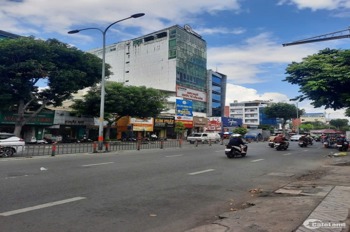 Hẻm Xe Hơi 6m Ngay Cây Vượt: Giá Chỉ 6.85 Tỷ