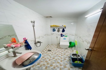 Bán nhà Bình Trị Đông - 56m2, 5 Tầng, Hẻm Ôtô, Ngay Chợ - Giá Tốt