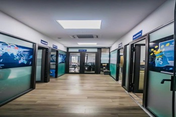 Cho Thuê Văn Phòng Xuân Phong Building Duy Tân - Giá Tốt, Hoàn Thiện
