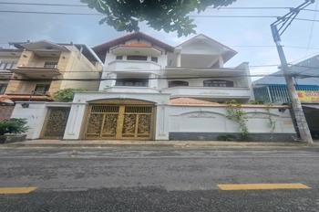Bán Biệt Thự Mặt Tiền Quận 12 - Vị Trí Đẹp, Giá Tốt