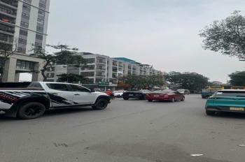 Bán Tòa Văn Phòng Pháp Vân Hoàng Mai 260m² 5 Tầng Thang Máy Giá 50 Tỷ
