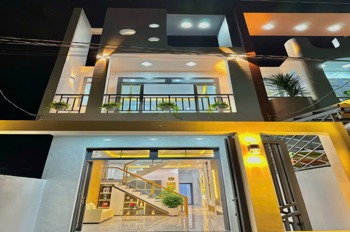 Bán nhà hẻm xe hơi Quận 8 - 4.3m x 10m - Giá 6.6 tỷ