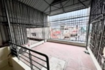 Yên Hoà 40m² Nhà Đẹp Giá Tốt - Vị Trí Trung Tâm, Tiện Ích Vụ Về